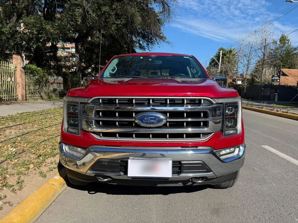 Ford F-150 Lariat Luxury 5.0 Dob. Cab. 4x4 año 2022