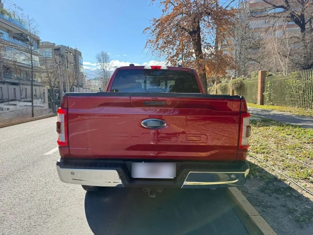 Ford F-150 Lariat Luxury 5.0 Dob. Cab. 4x4 año 2022
