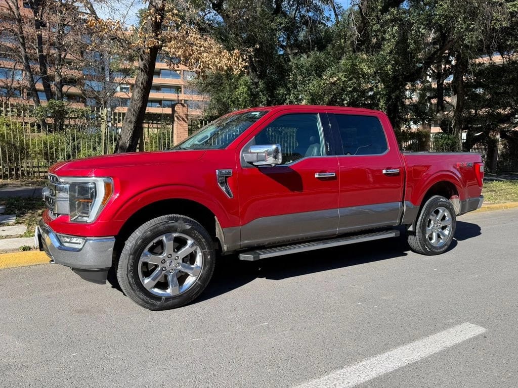 Ford F-150 Lariat Luxury 5.0 Dob. Cab. 4x4 año 2022