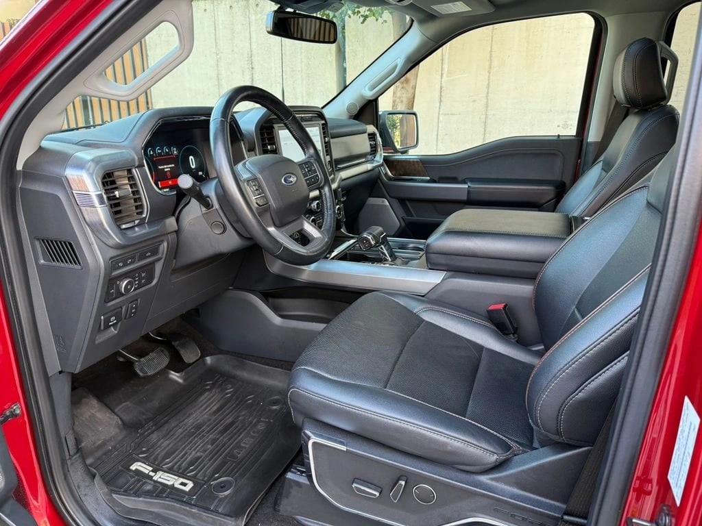 Ford F-150 Lariat Luxury 5.0 Dob. Cab. 4x4 año 2022