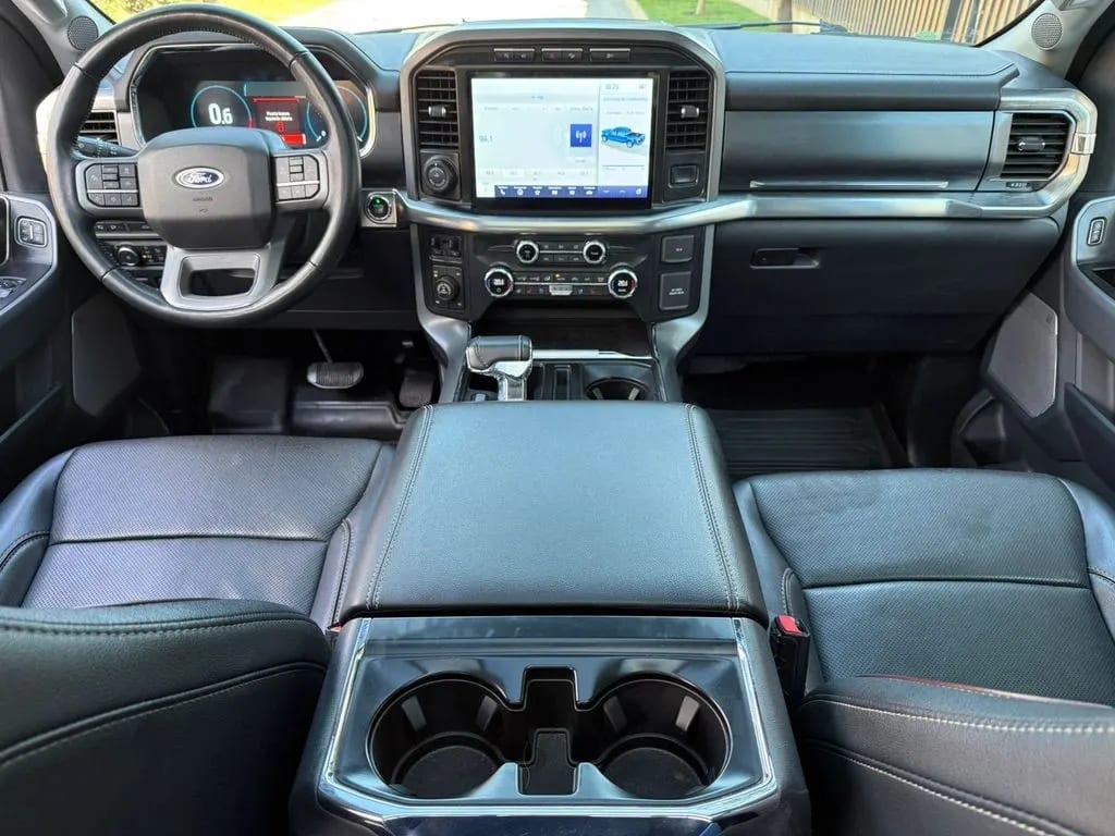 Ford F-150 Lariat Luxury 5.0 Dob. Cab. 4x4 año 2022