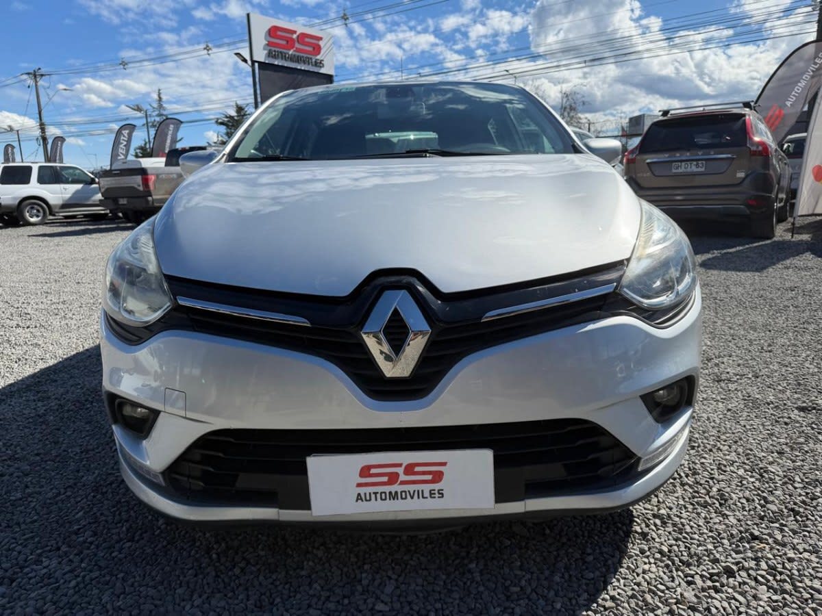 Renault Clio Iv 1.2 Hb Mt5 año 2017
