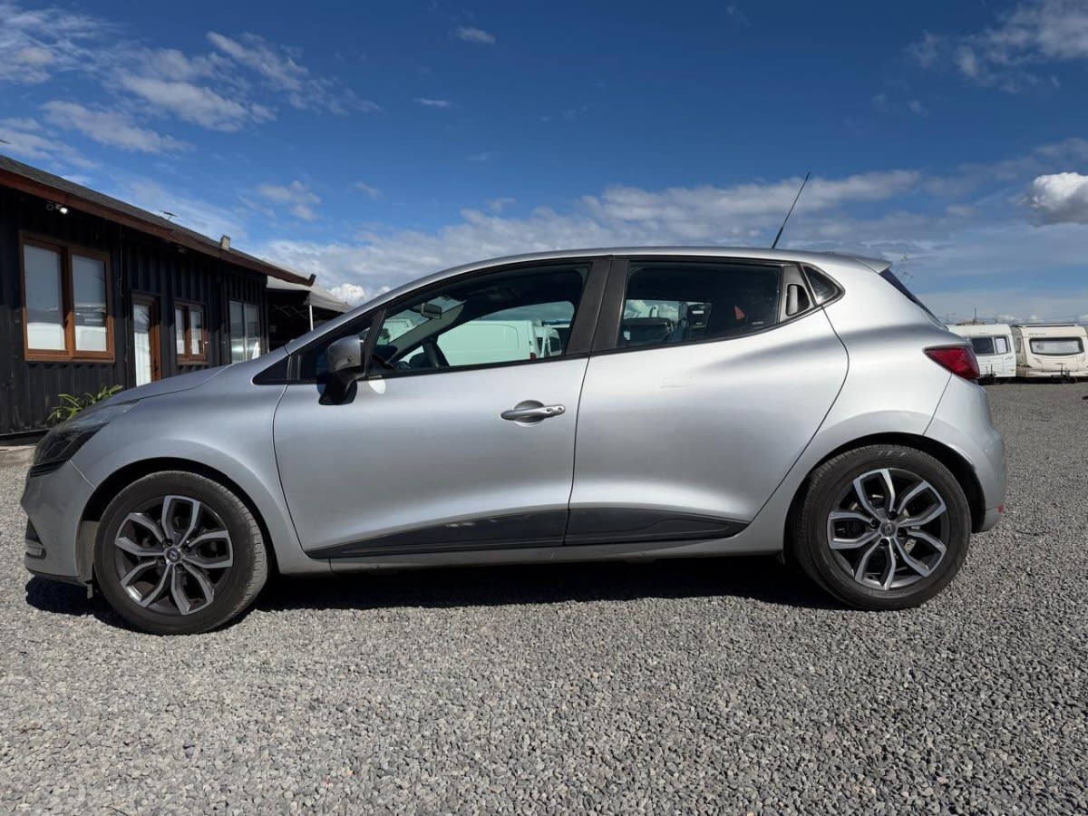 Renault Clio Iv 1.2 Hb Mt5 año 2017
