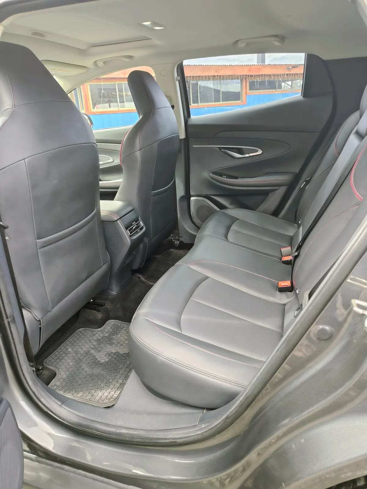 Changan UNI-T 1.5 Luxury At año 2022
