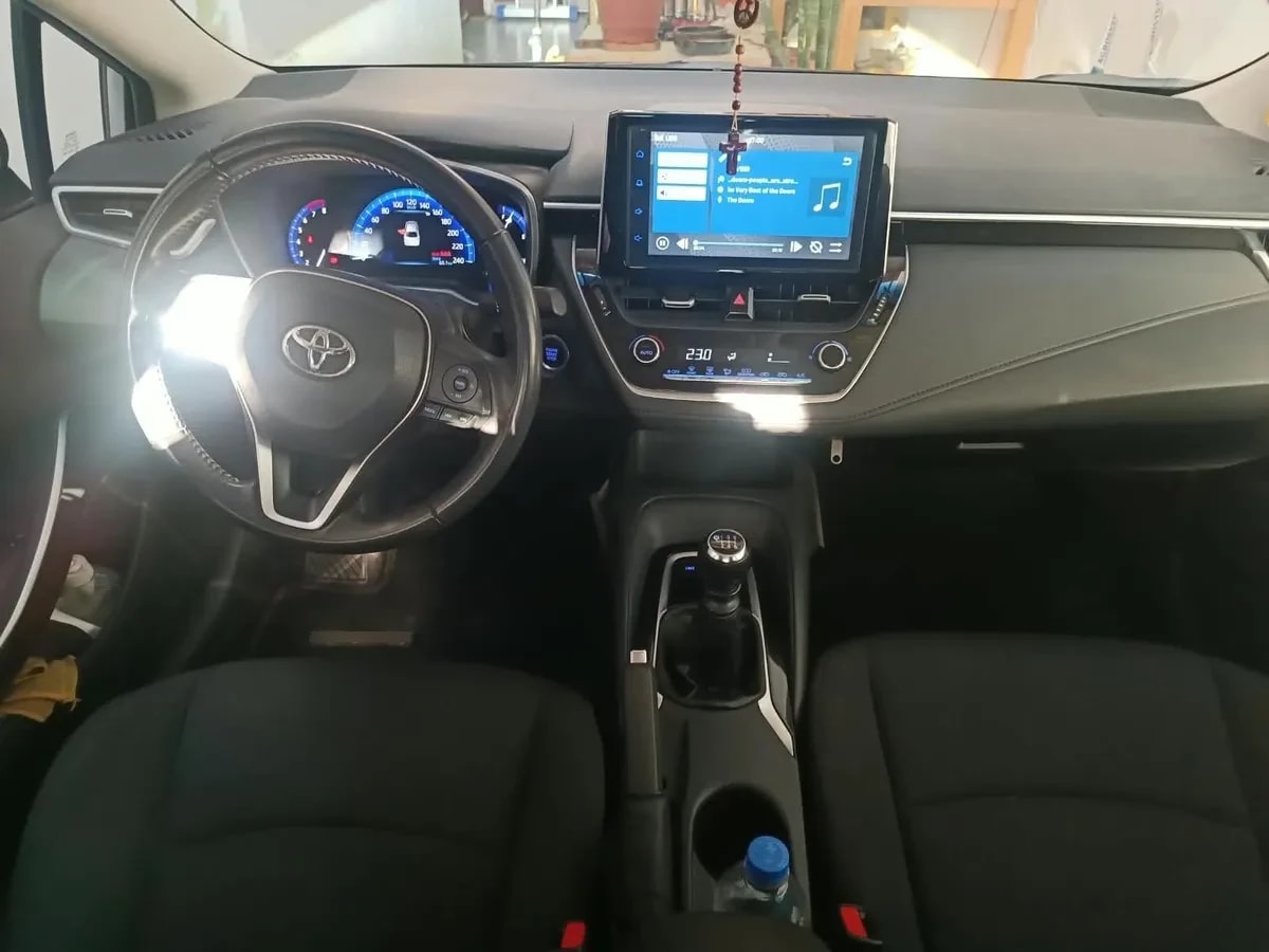 Toyota Corolla 2.0 Xei Mt año 2022
