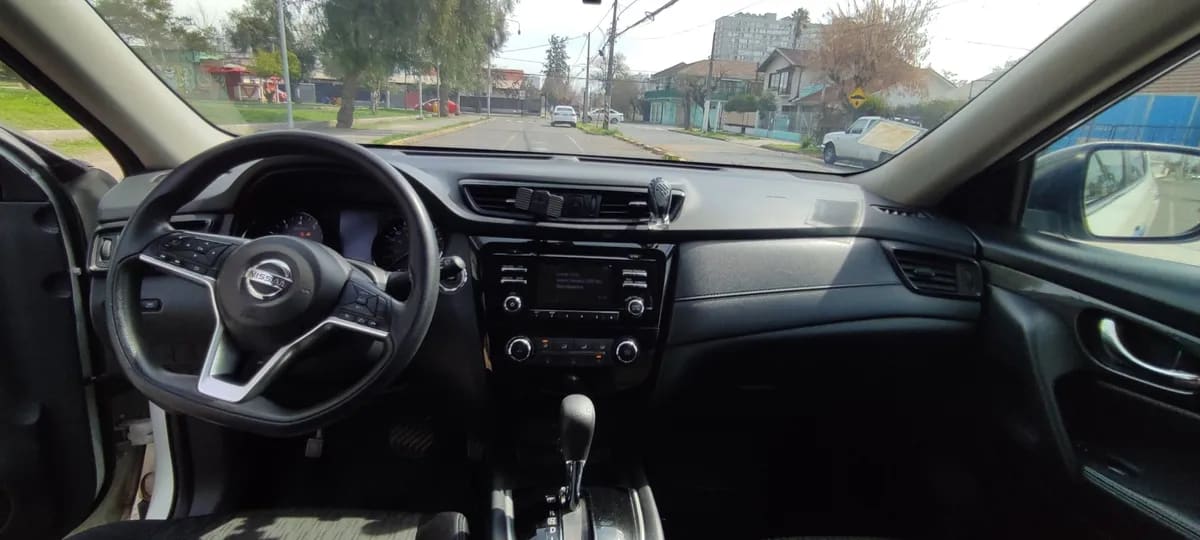 NISSAN X-TRAIL 2.5 Sense Cvt 2f At 4x4 año 2019