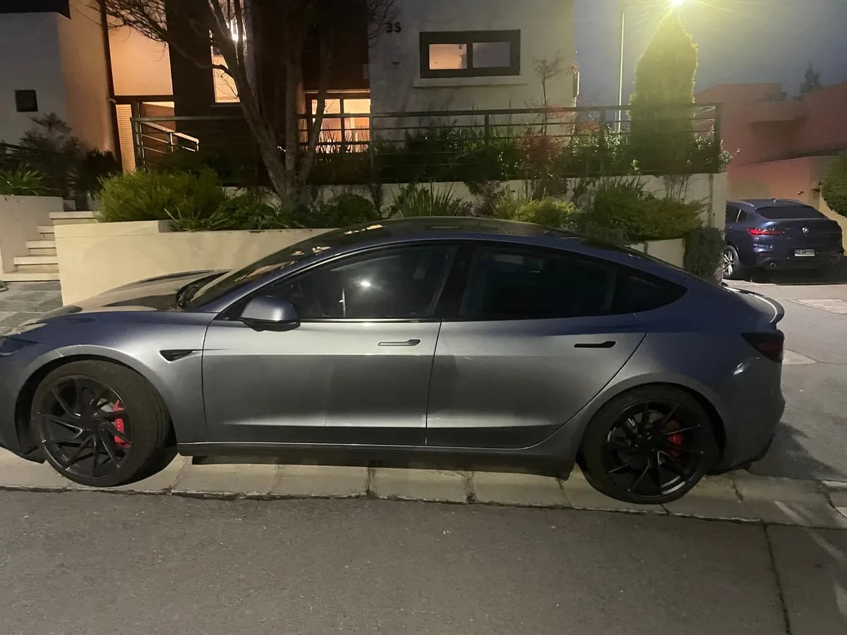 TESLA MODEL 3 0.0 Standard Range Plus At 4x4 Electrico año 2025