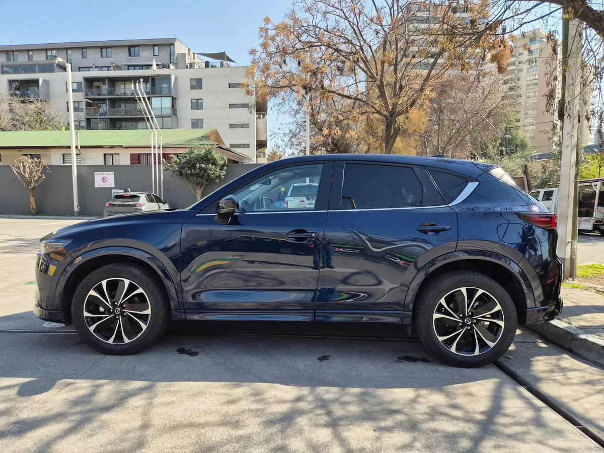 MAZDA CX-5 2.0 Core Plus At 4x4 año 2024