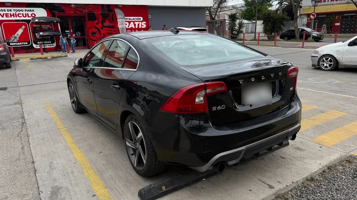 VOLVO S60 1.6 T4 R-Desing At año 2013