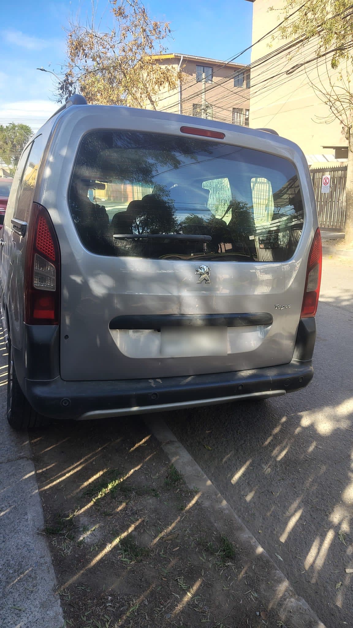 PEUGEOT TEPEE 1.6 Mi-Vie Allure Hdi 92hp 7p Mt Diesel año 2017