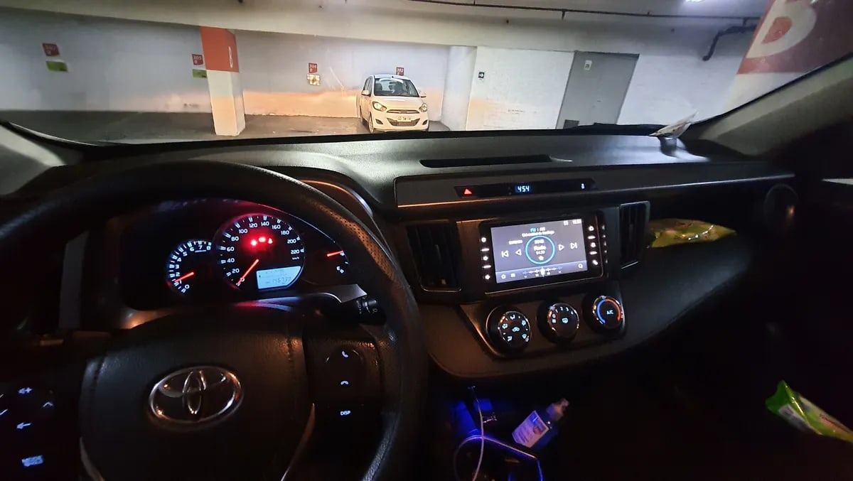 Toyota Rav4 2.0 Super Lujo At 722ch2 año 2018