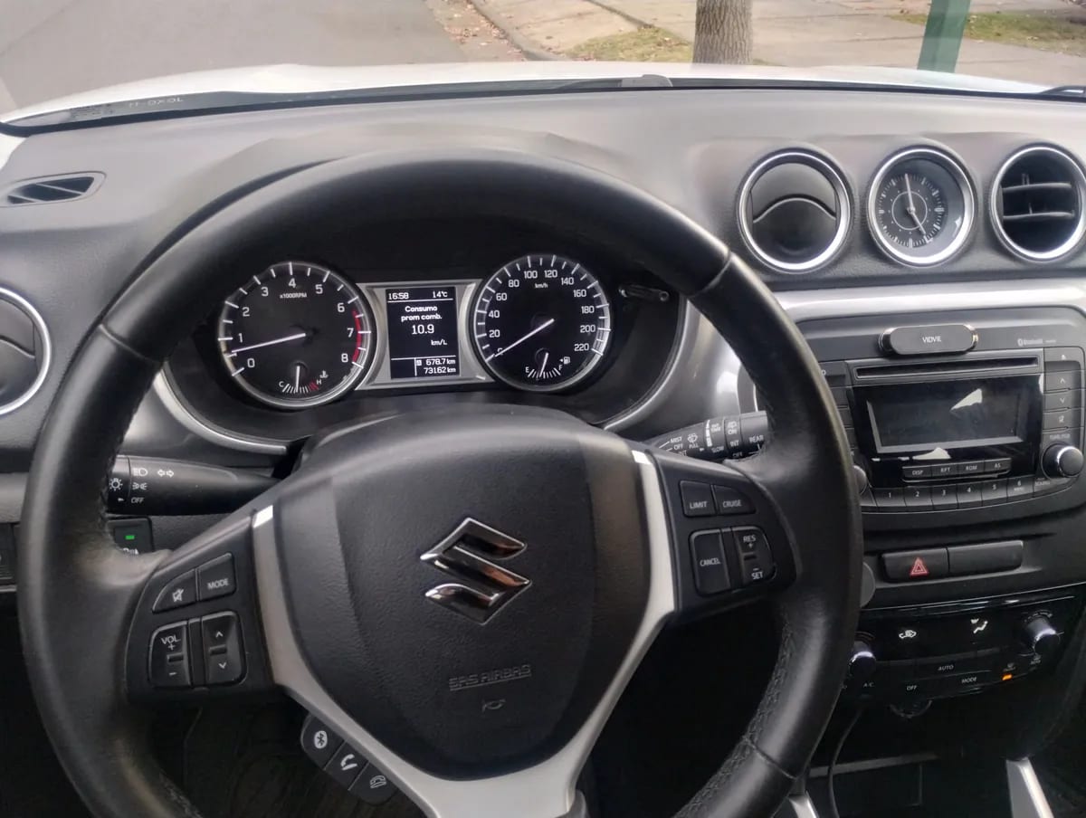 SUZUKI VITARA 1.6 N Gls Mt 4x2 año 2017