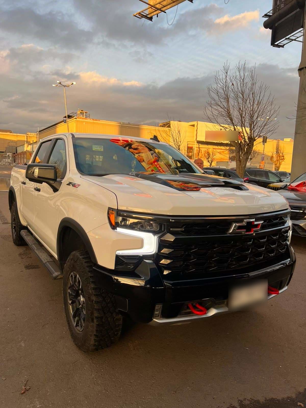 Chevrolet Silverado 6.2 Zr2 R 4x4 At 4p año 2025