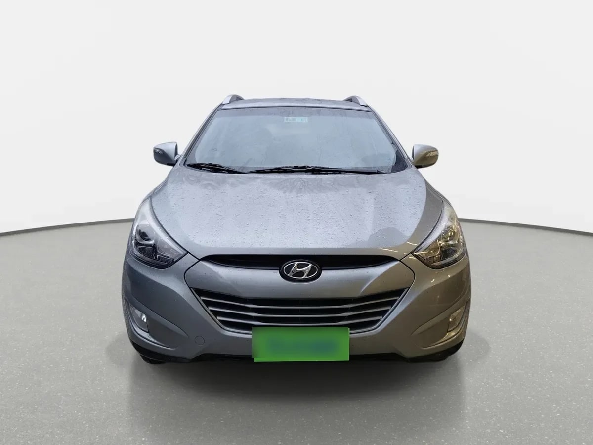 Hyundai Tucson 2.0 Gl 2wd Lm Pe Ac 2ab At 5p año 2016