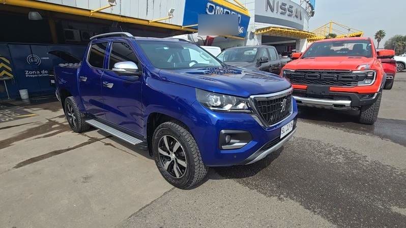 Peugeot Landtrek 2.4 Action4 Thp 4x4 210 Hp At 4p año 2023