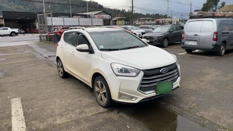 JAC Js2 1.5 Comfort Smart 4x2 Mt 5p año 2023