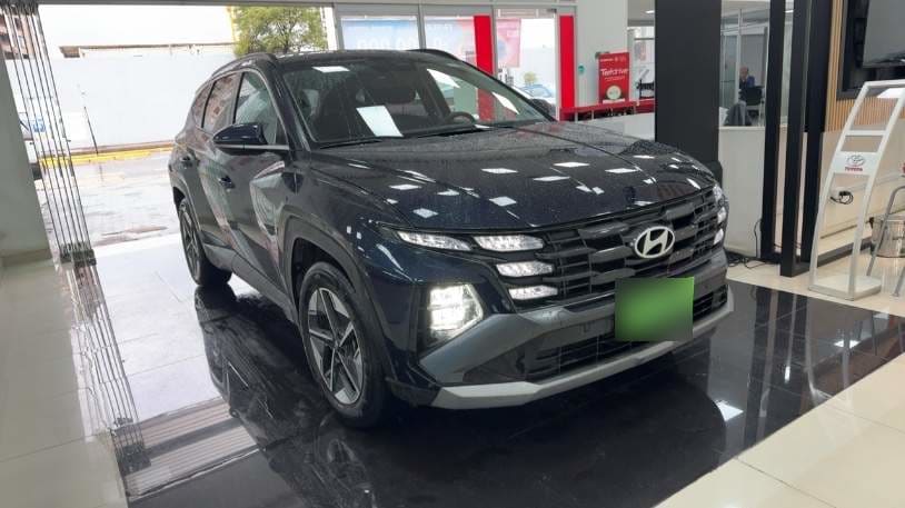 Hyundai Tucson 2.0 Nx4 Plus 2wd At 5p año 2025