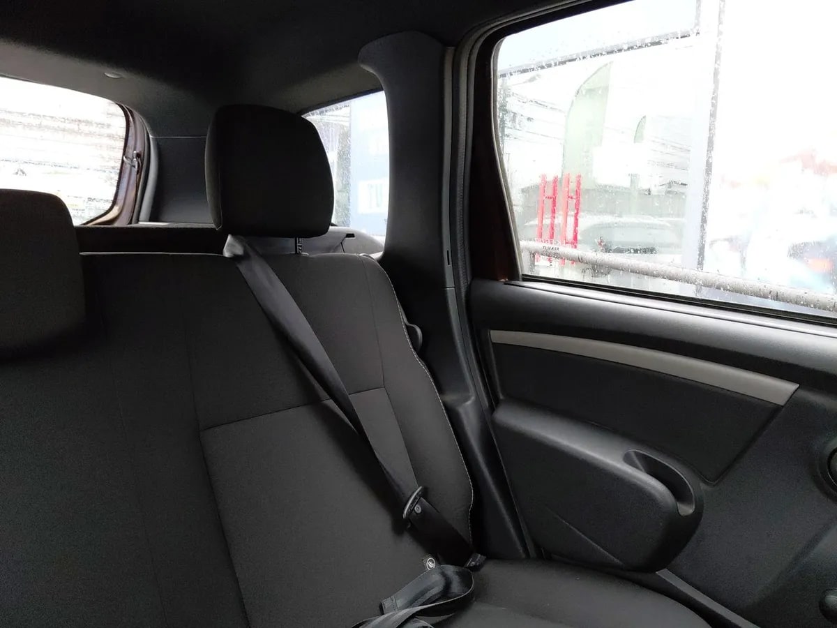Renault Duster 1.6 Life 4x2 5mt 5p año 2019