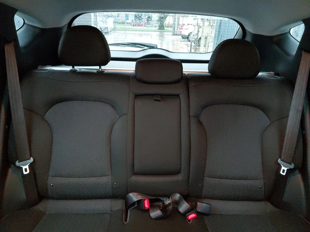 Hyundai Tucson 2.0 Gl 2wd Lm Pe Ac 2ab At 5p año 2016