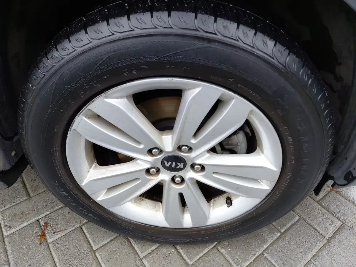 Kia Sportage 2.0 Lx 2wd Ac 6mt 5p año 2018