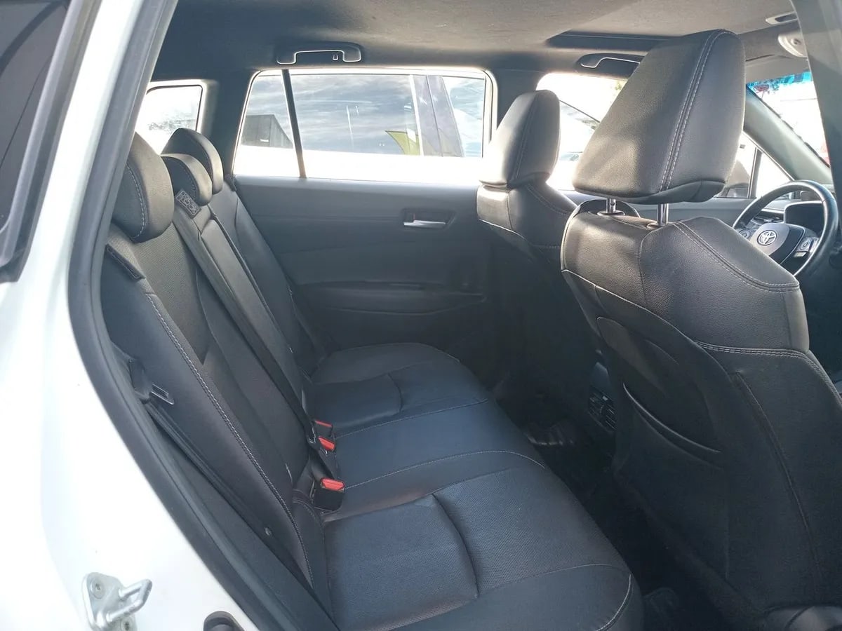 Toyota Corolla Cross 1.8 Seg Hybrid 4x2 Cvt At 5p año 2023
