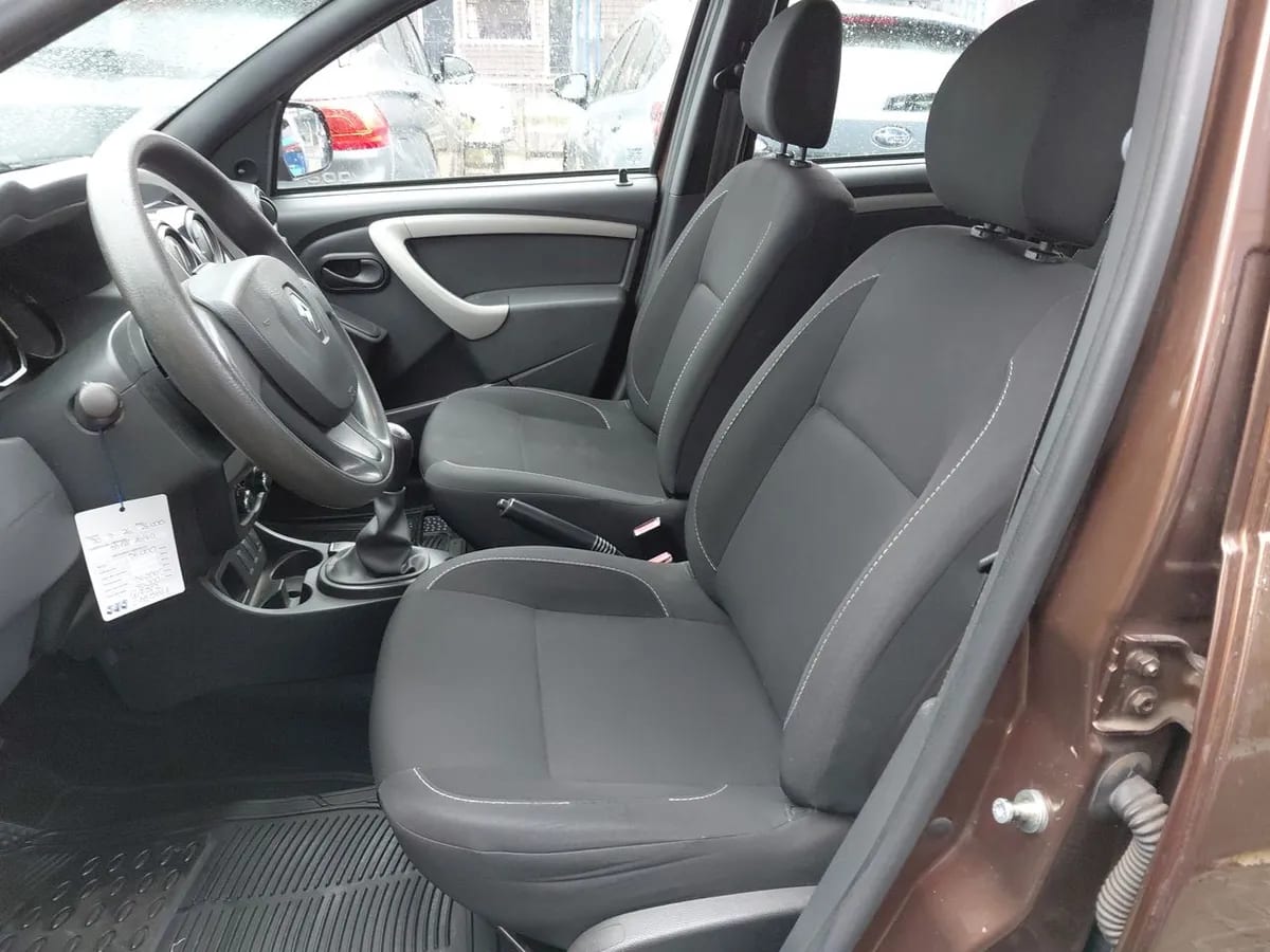 Renault Duster 1.6 Life 4x2 5mt 5p año 2019