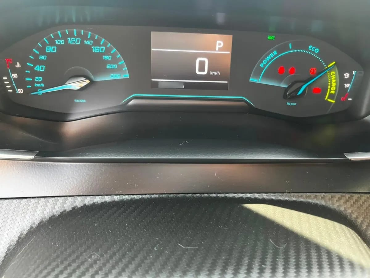 PEUGEOT 2008 Otra año 2025