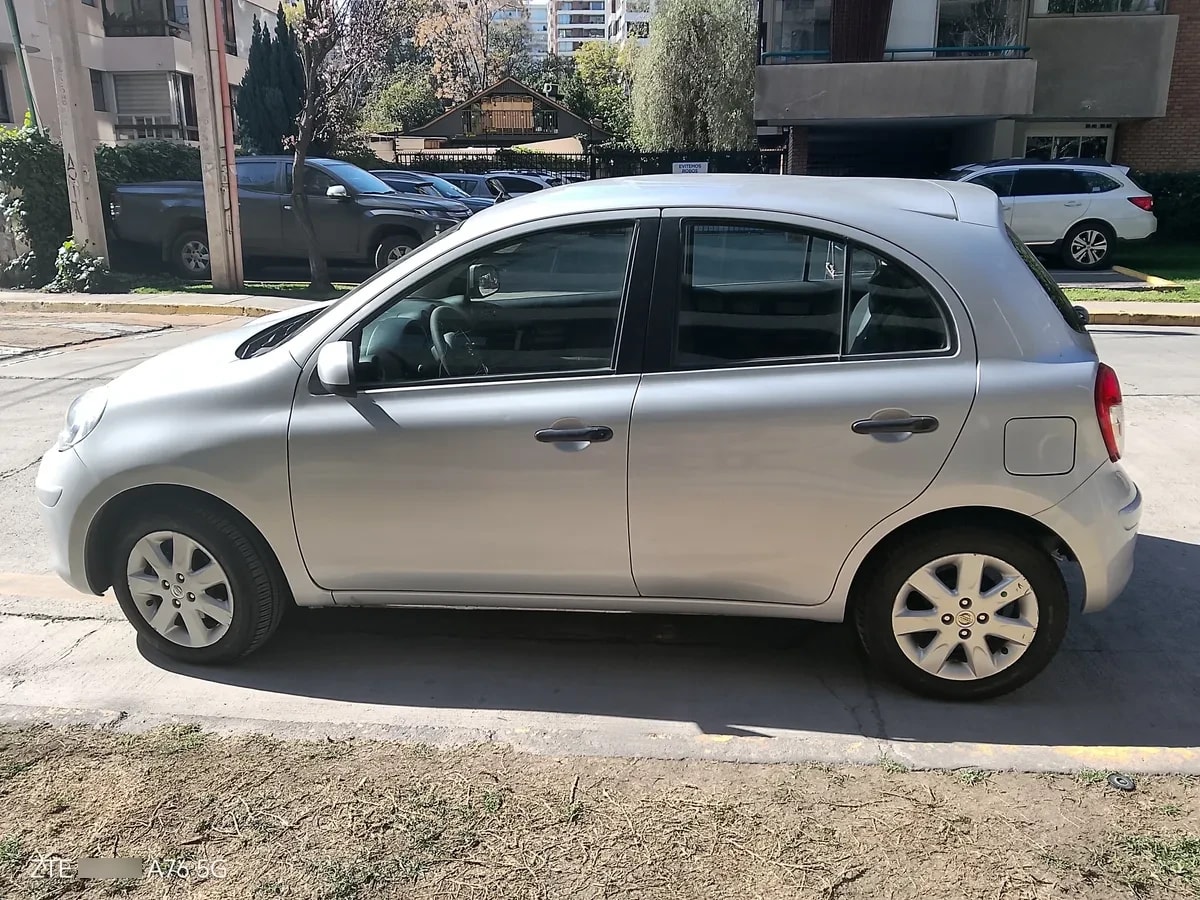 NISSAN MARCH 1.6 Sense Mt año 2012