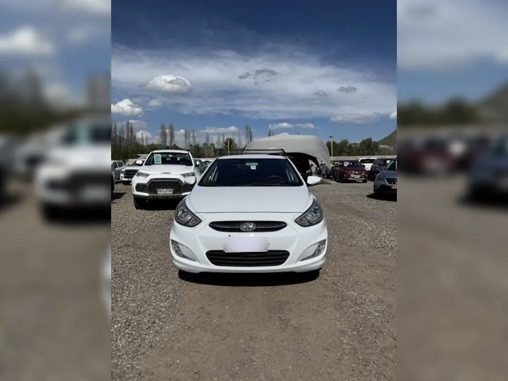 Hyundai Accent 1.4 Gl año 2020