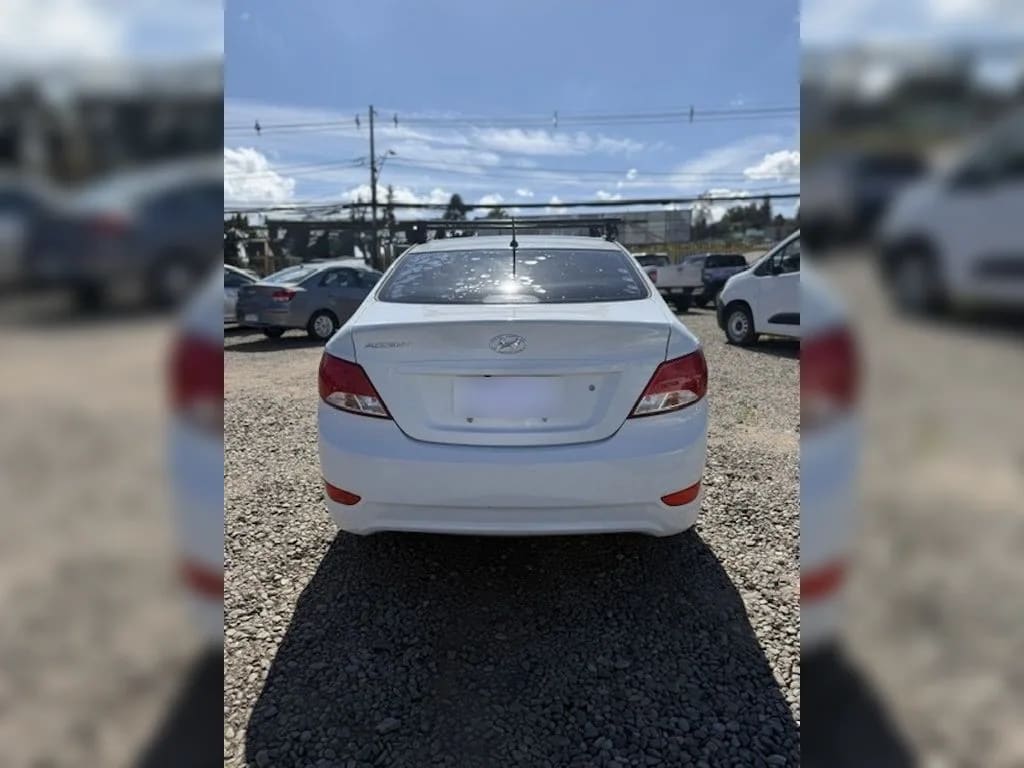 Hyundai Accent 1.4 Gl año 2020