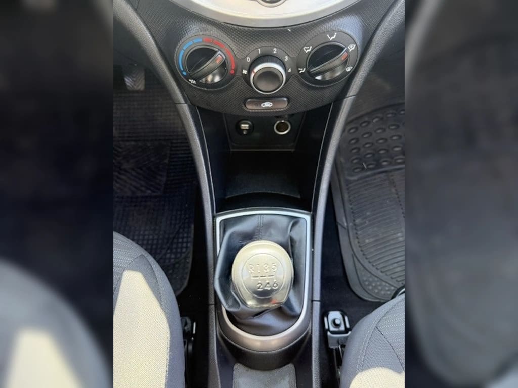 Hyundai Accent 1.4 Gl año 2020
