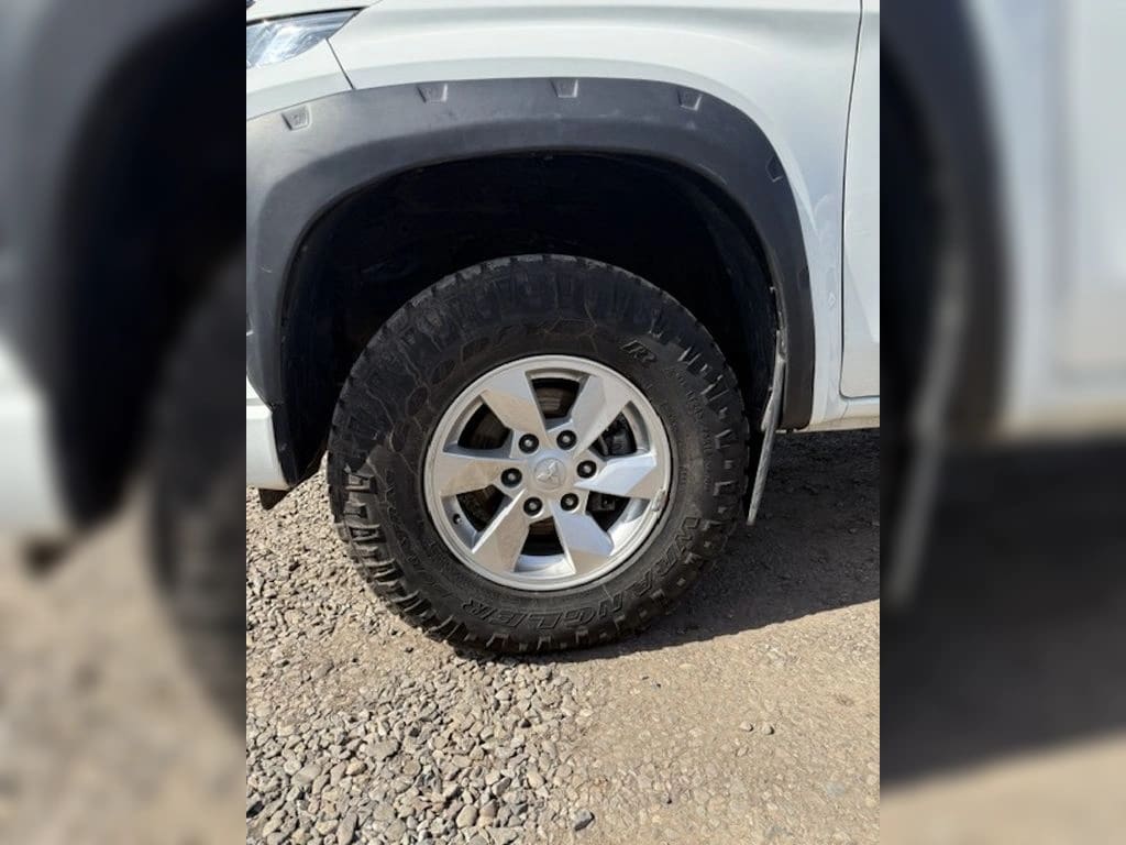 Mitsubishi L200 2.4 Katana año 2023