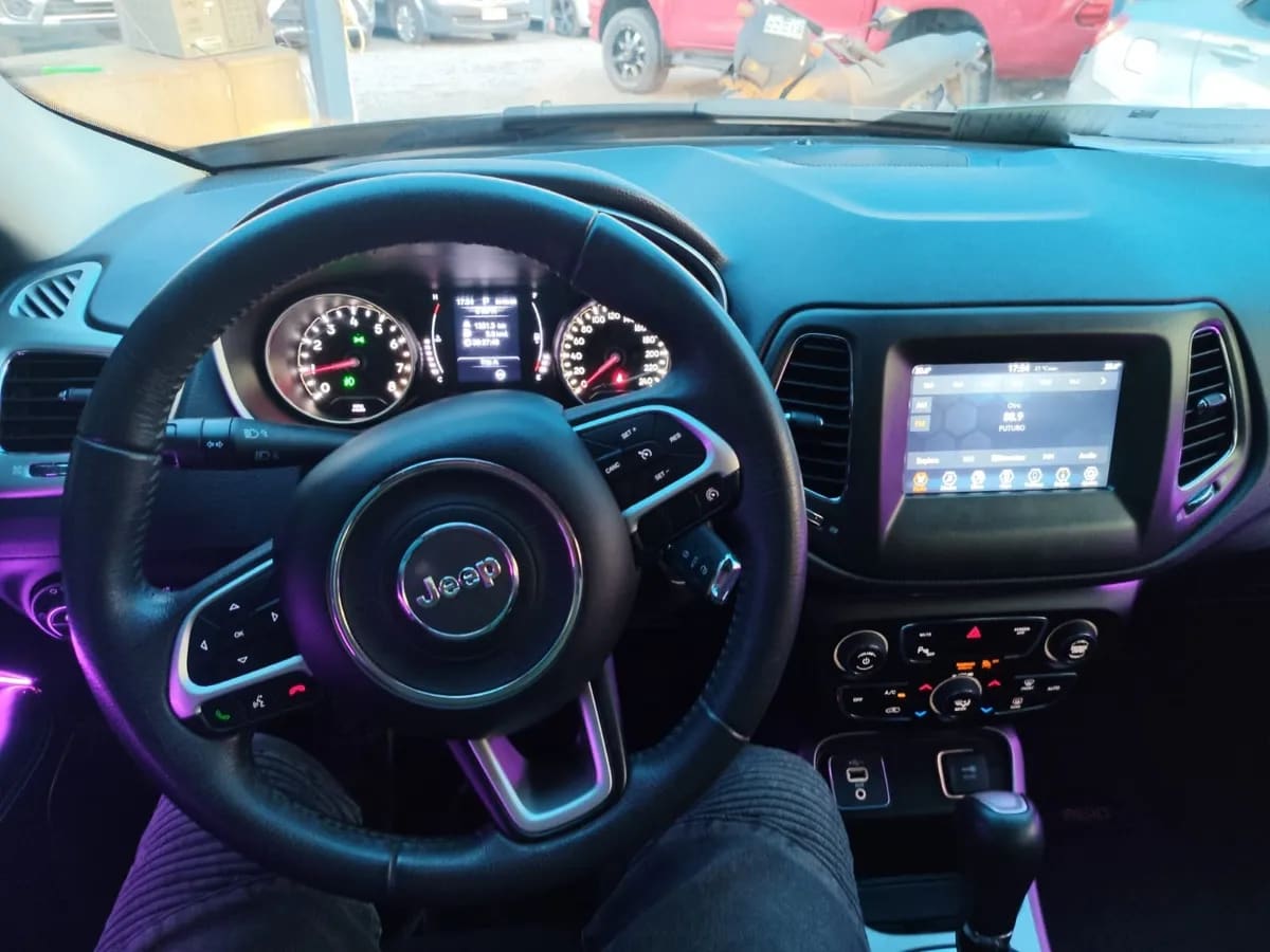 JEEP COMPASS 2.4 Longitude At año 2020