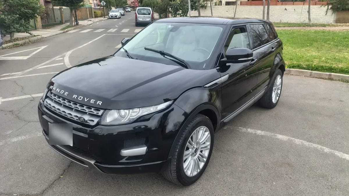 LAND ROVER EVOQUE 2.0 Dynamic 5p At 4x4 año 2013