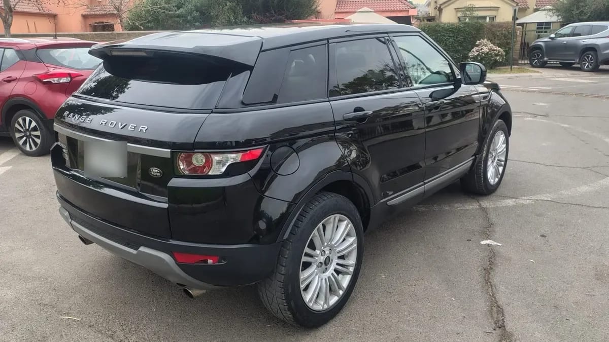 LAND ROVER EVOQUE 2.0 Dynamic 5p At 4x4 año 2013