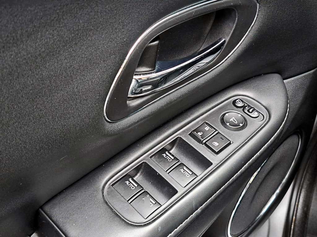 Honda Hr-V 1.8 Exl Cvt 4x2 At 5p año 2021