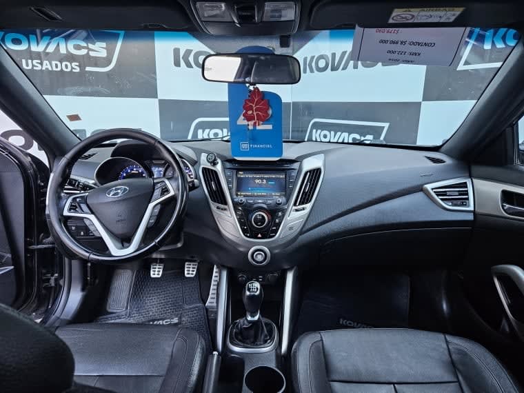 Hyundai Veloster 1.6 Fs 4dr Gls Full Mt año 2016