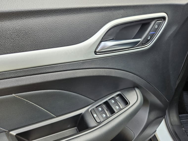 MG Zs 1.5 Com Mt año 2022
