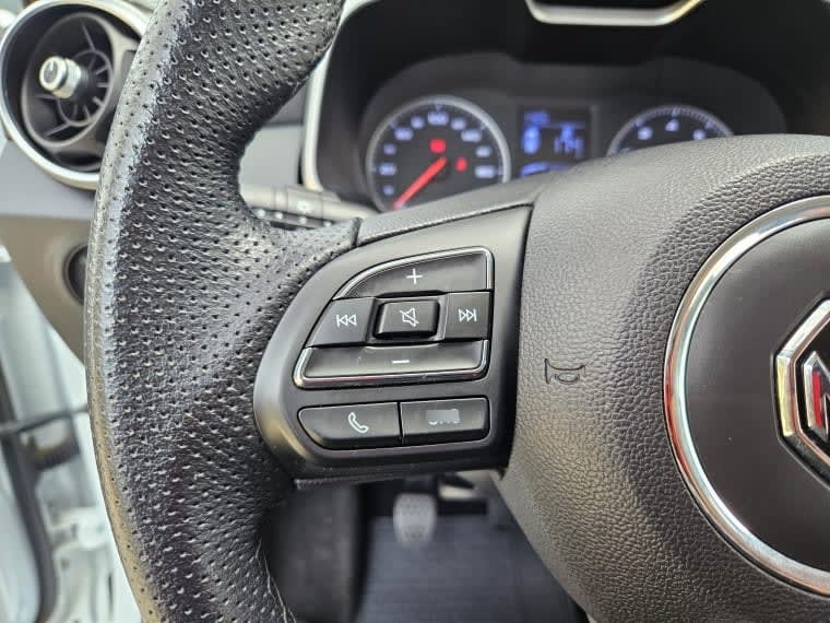 MG Zs 1.5 Com Mt año 2022