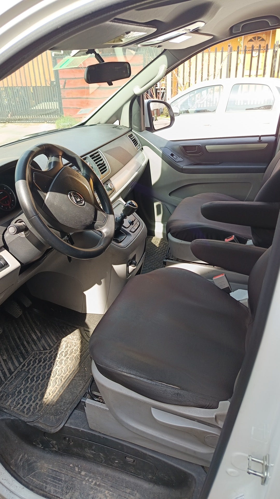 MAXUS G10 1.9 9+1 Pasajeros Mt Diesel año 2022