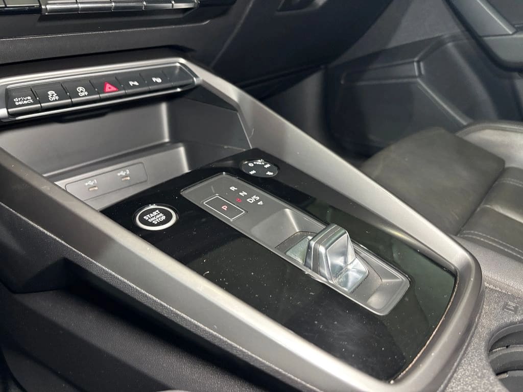 Audi A3 Sportback 35 Tfsi Sport año 2023