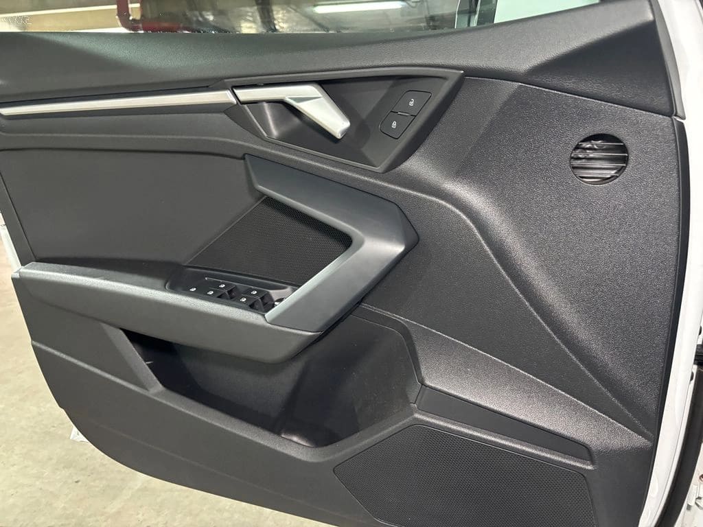 Audi A3 Sportback 35 Tfsi Sport año 2023