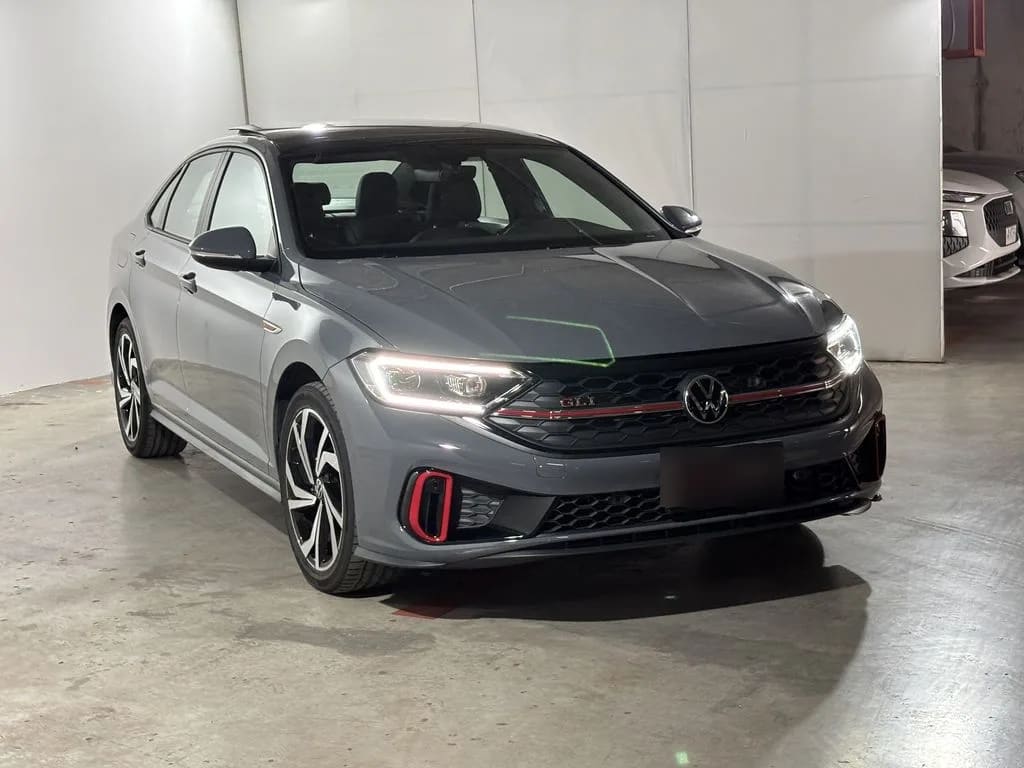 Volkswagen Jetta Gli 4x2 2.0 Aut año 2024