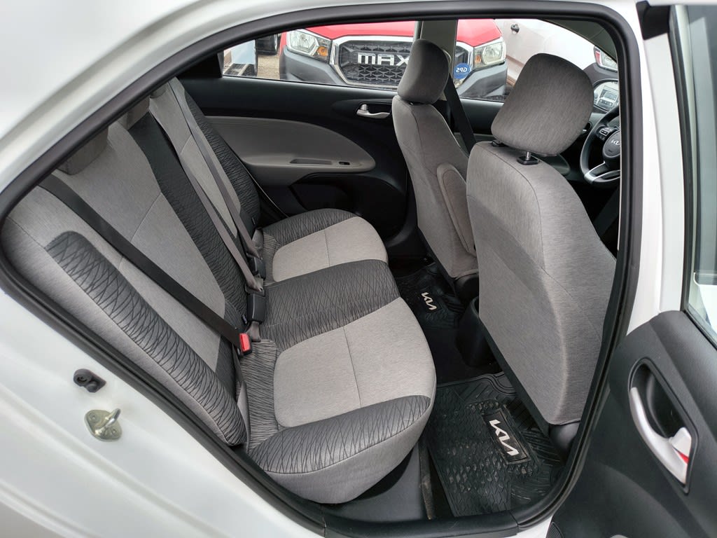 Kia Soluto Soluto 1.4 Gasolina 4x2 T/m año 2023