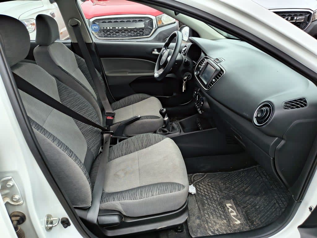 Kia Soluto Soluto 1.4 Gasolina 4x2 T/m año 2023