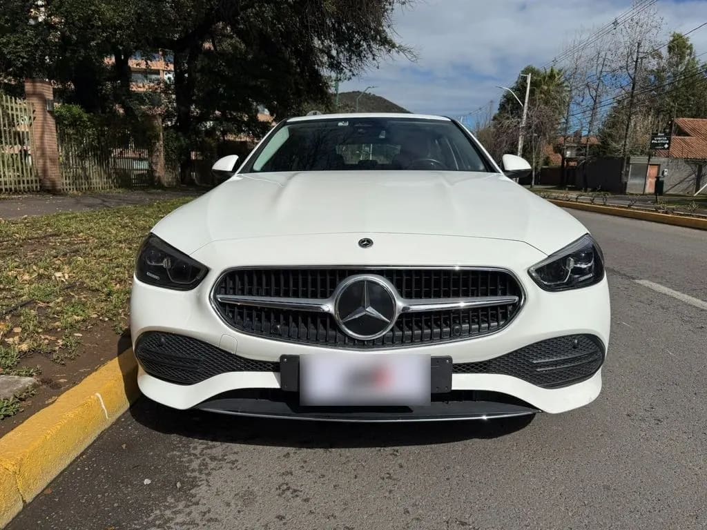 Mercedes-Benz C 180 1.6 4x2 At 4p año 2022
