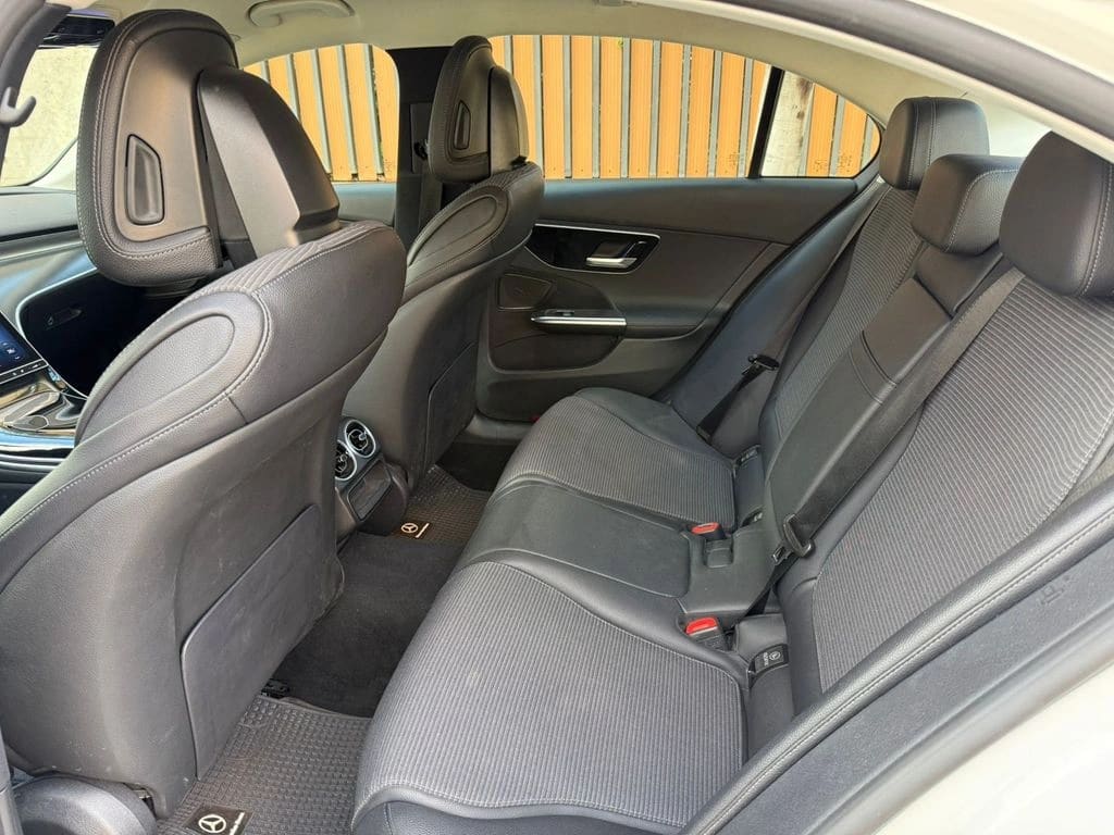 Mercedes-Benz C 180 1.6 4x2 At 4p año 2022
