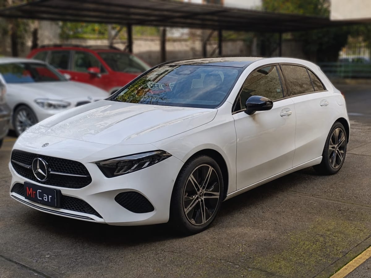 Mercedes-Benz A200 Progressive año 2025