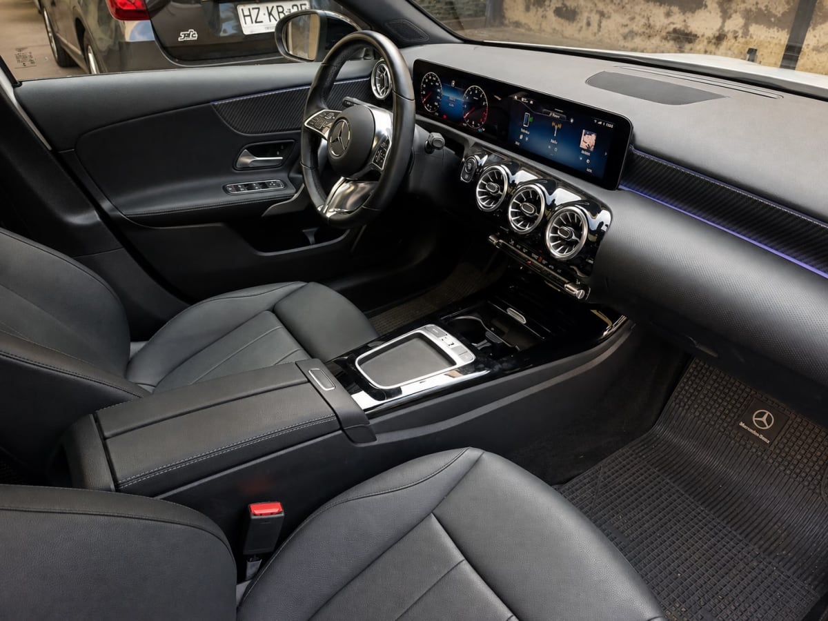 Mercedes-Benz A200 Progressive año 2025