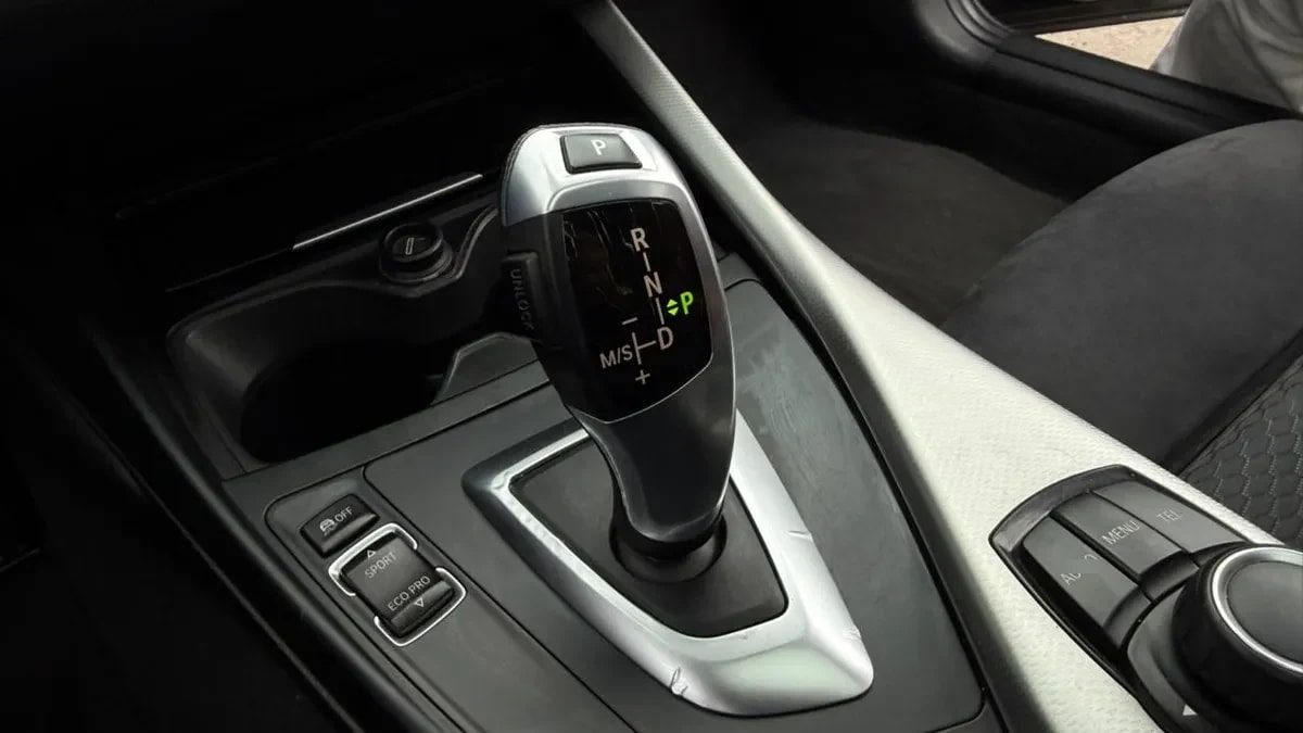 BMW 120i 1.6 Lci M Sport 4x2 Hb At 5p año 2017